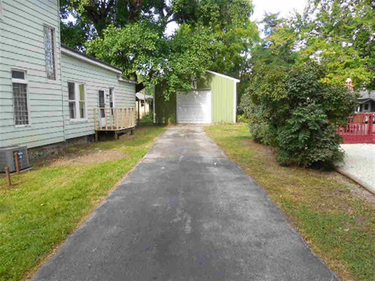 209 N Mountain St, Lagrange, IN 46761 photo 6