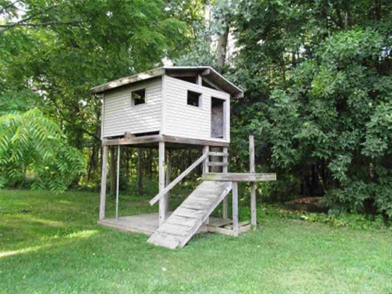 3797 N State Road 5, Cromwell, IN 46732 photo 12
