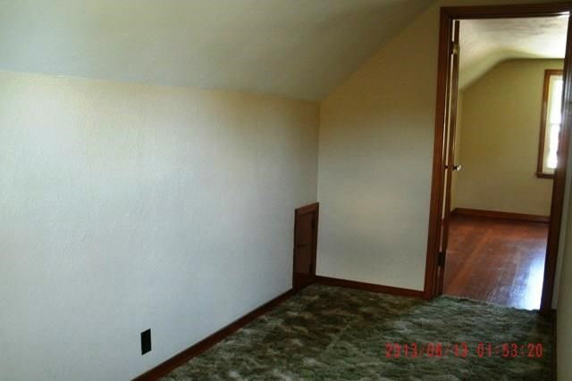511 S Ijams St, Garrett, IN 46738 photo 8