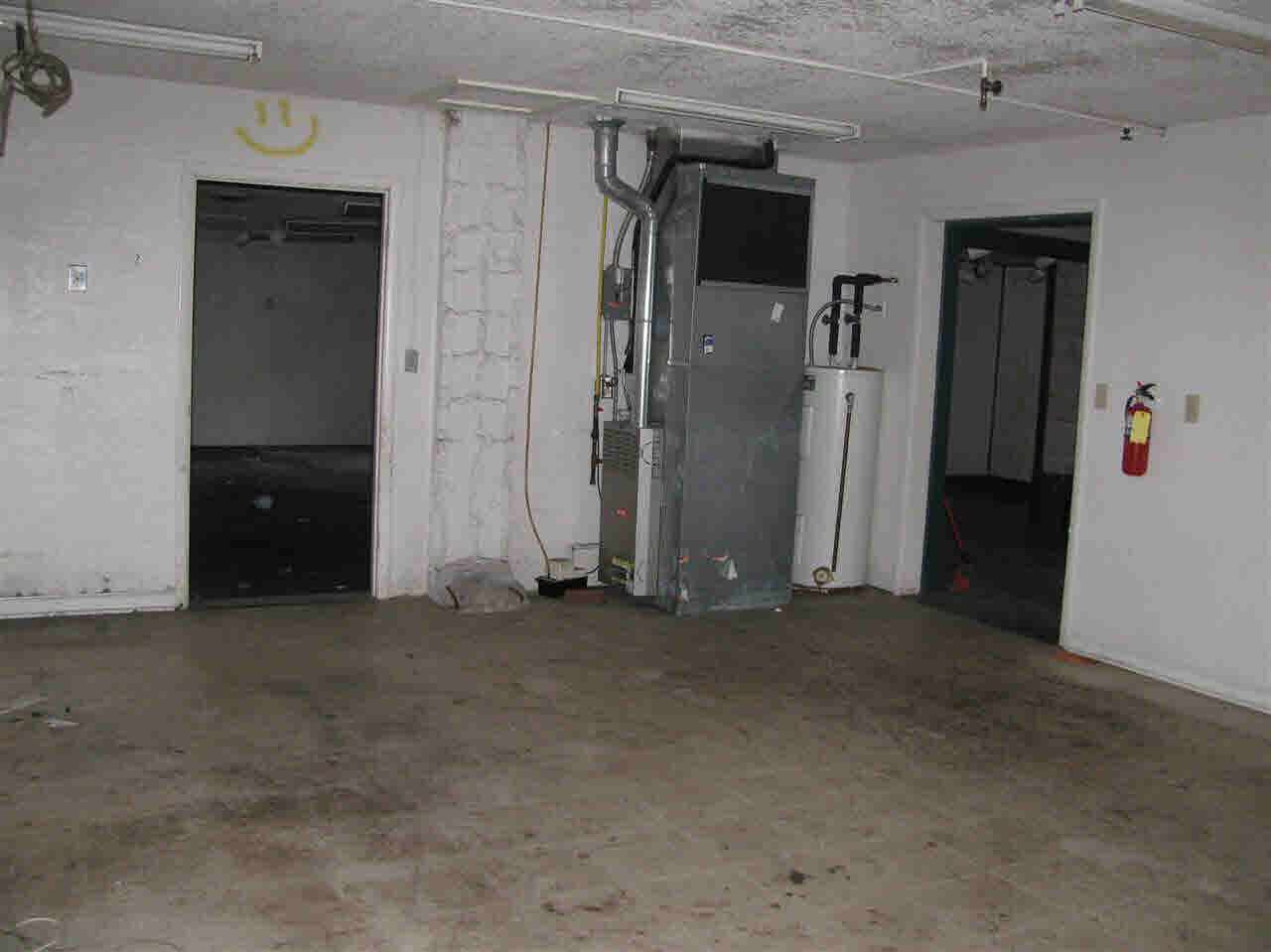 505 Drake Rd, Kendallville, IN 46755 photo 12