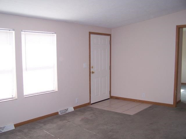 406 Fourth St, Howe, IN 46746 photo 6