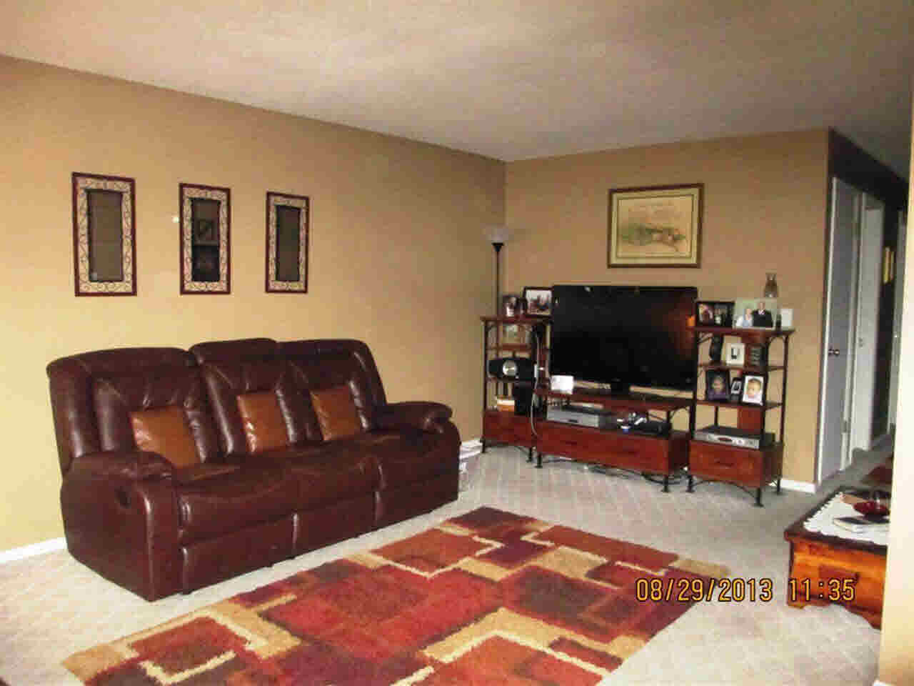 408 Alamosa Dr, Kendallville, IN 46755 photo 6