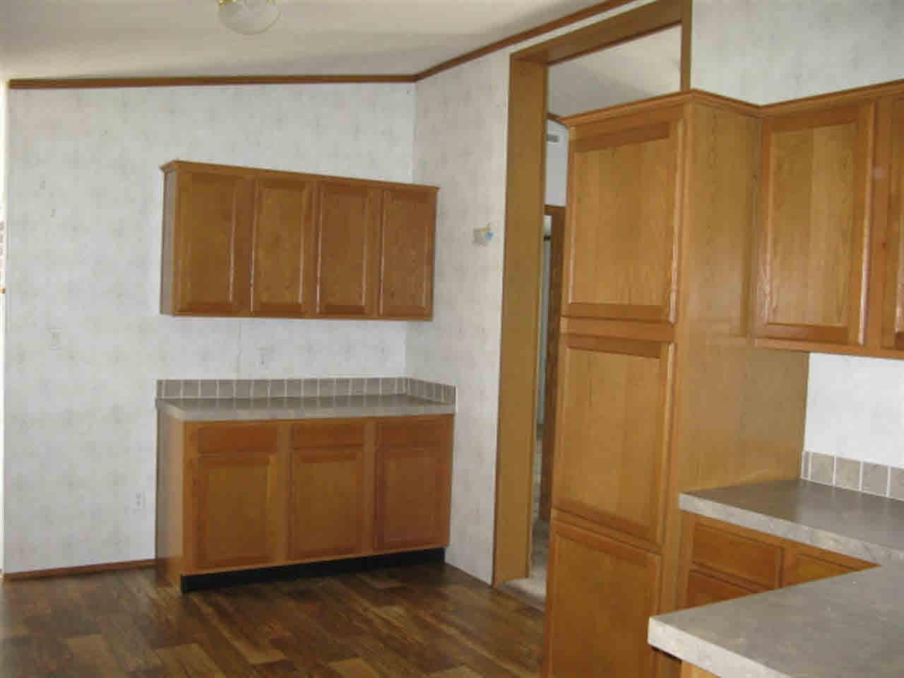 6972 State Road 8, Butler, IN 46721 photo 4