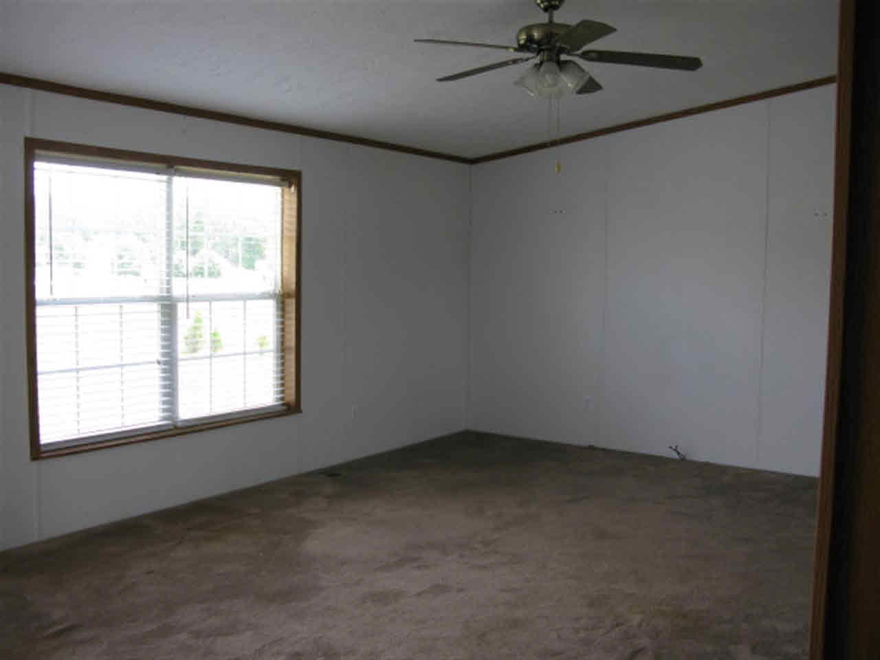 6972 State Road 8, Butler, IN 46721 photo 6