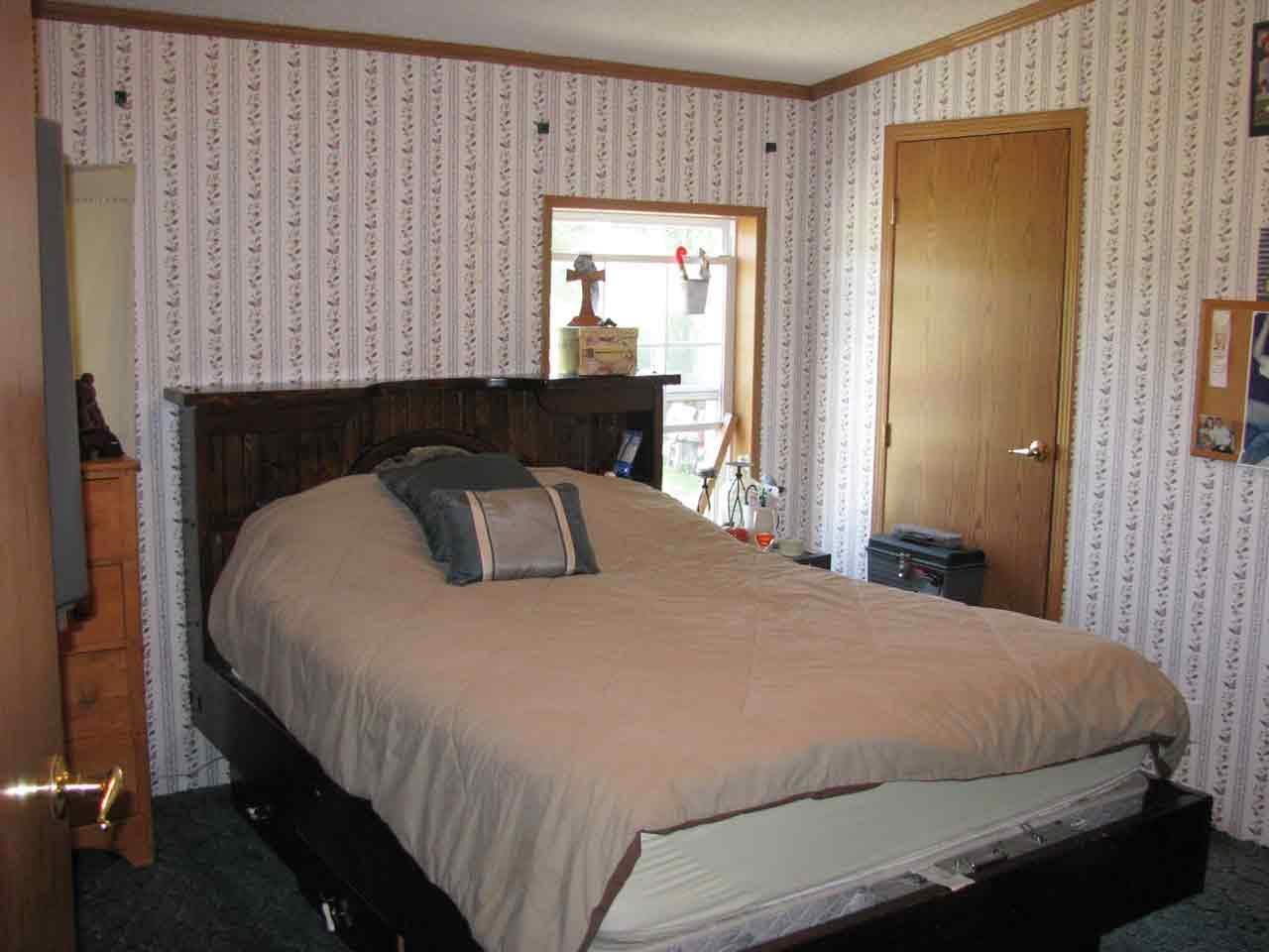 1770 N 350 E, Angola, IN 46703 photo 14