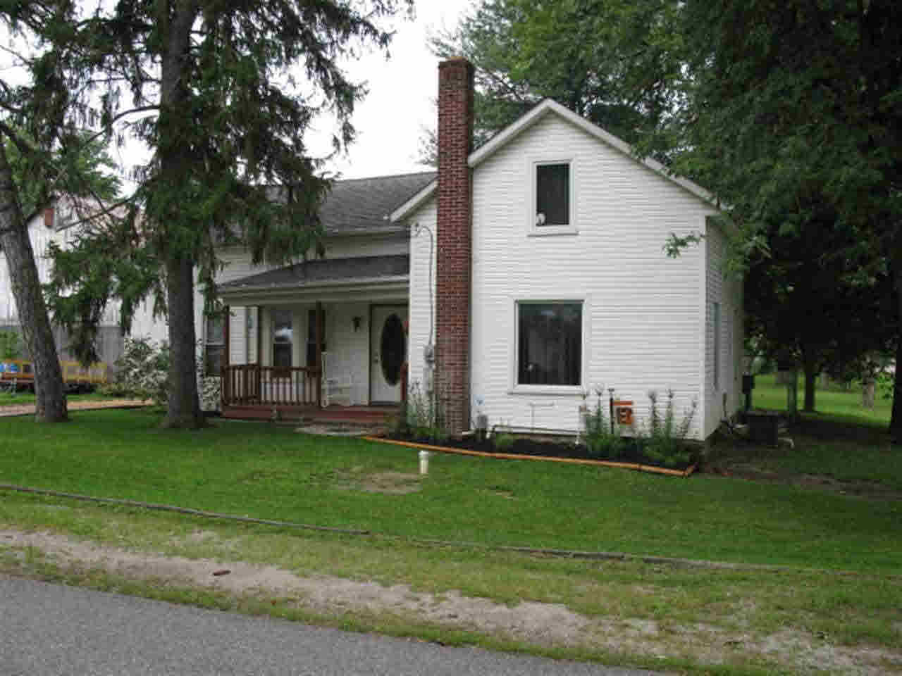 6874 Front St, Spencerville, IN 46788 photo 1