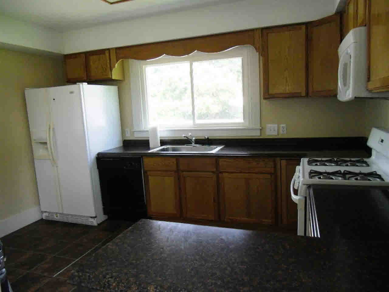1501 S Main St, Kendallville, IN 46755 photo 19