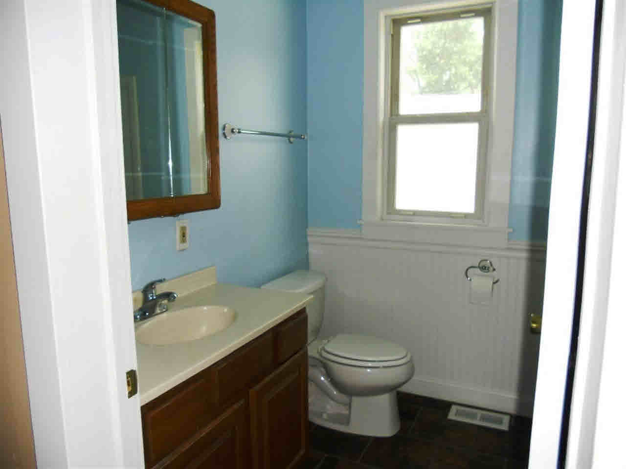 1501 S Main St, Kendallville, IN 46755 photo 11