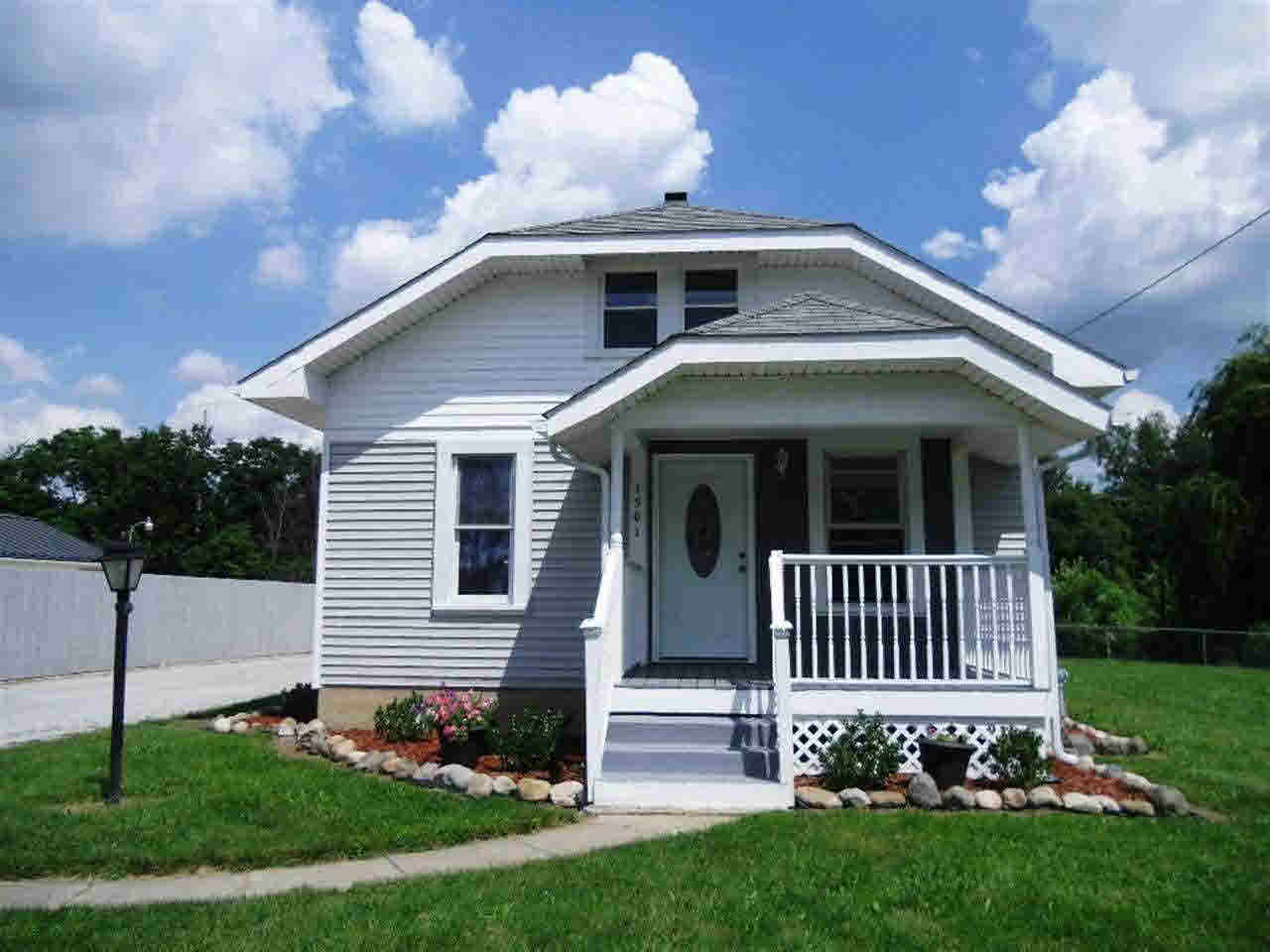 1501 S Main St, Kendallville, IN 46755 photo 1