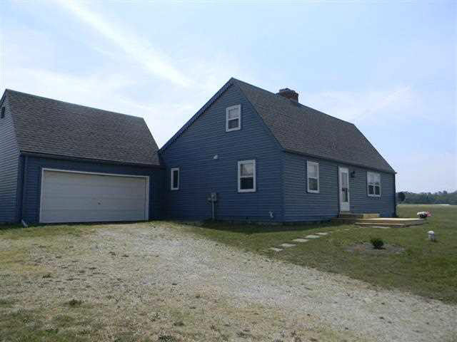 7922 N 175 E, Wawaka, IN 46794 photo 3