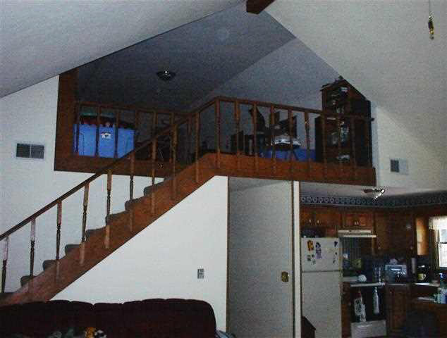 8673 E Circle Dr, Kendallville, IN 46755 photo 10