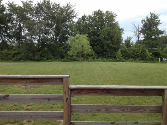 423 Old Bog Rd, Avilla, IN 46710 photo 3