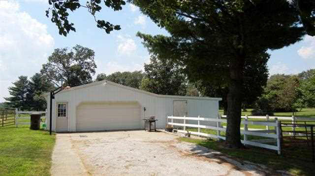 5285 S 150 W, Pleasant Lake, IN 46779 photo 4