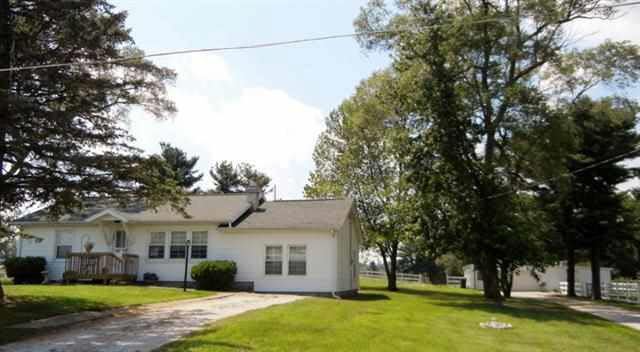5285 S 150 W, Pleasant Lake, IN 46779 photo 1