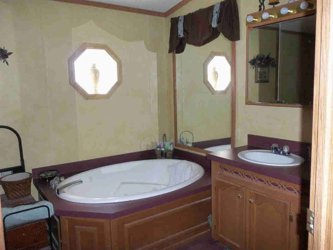3943 County Road 61, Butler, IN 46721 photo 10