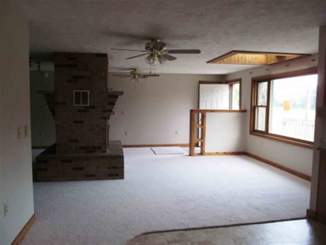 330 N Long Lake Rd, Albion, IN 46701 photo 3