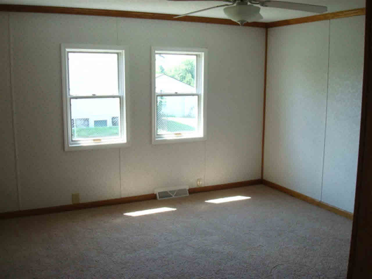 2205 S Lima Rd, Kendallville, IN 46755 photo 7