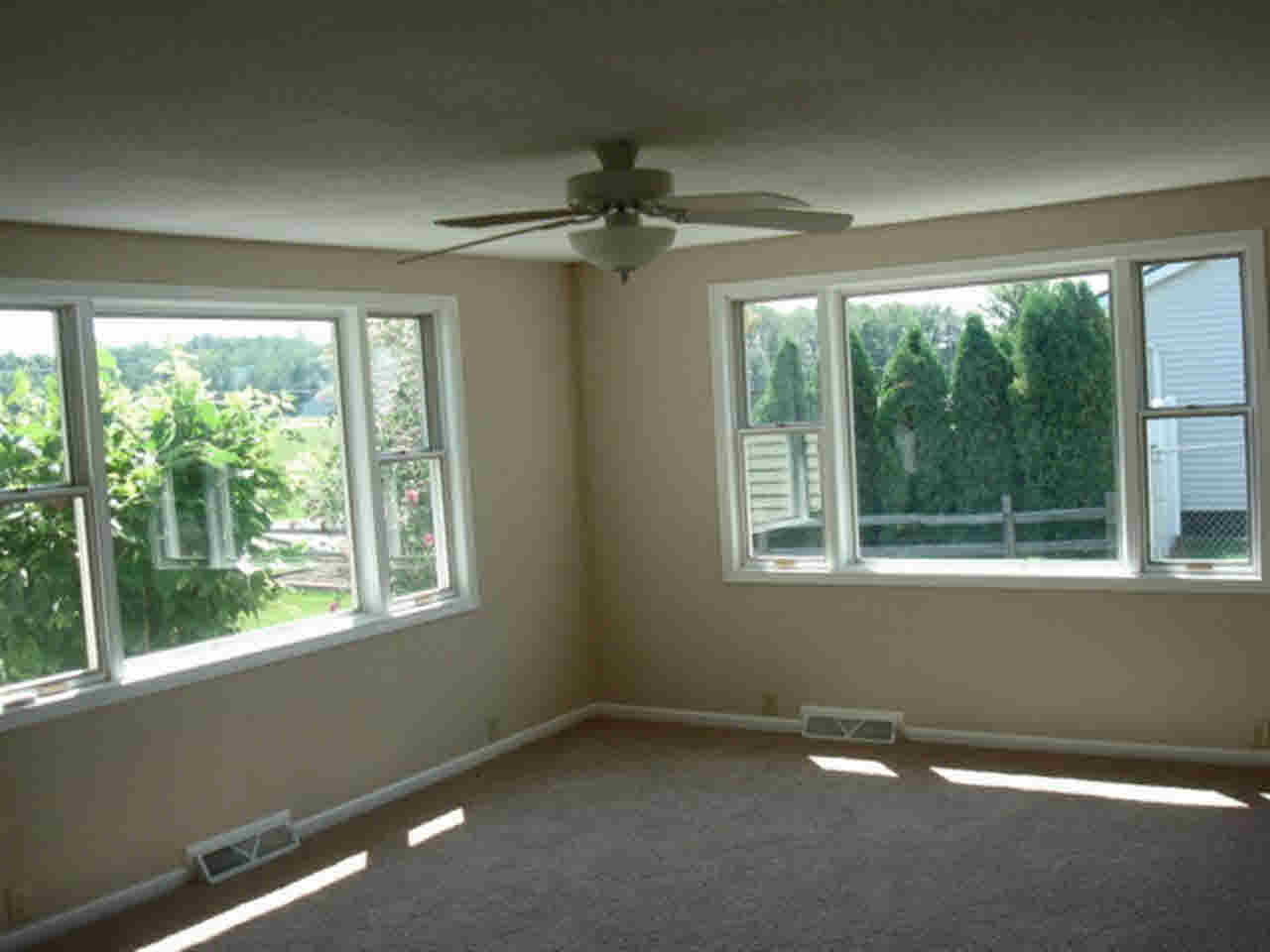 2205 S Lima Rd, Kendallville, IN 46755 photo 5