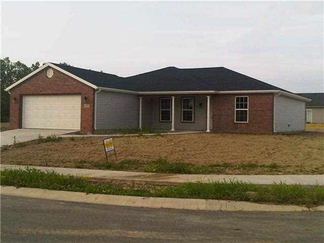 1417 Grace Rd, Kendallville, IN 46755 photo 4