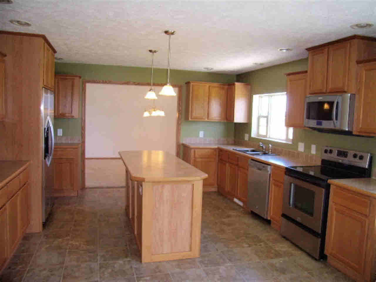 6931 County Road 16, Butler, IN 46721 photo 7