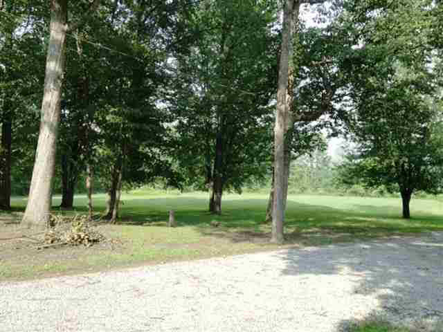 8505 E 800 S, Wolcottville, IN 46795 photo 4