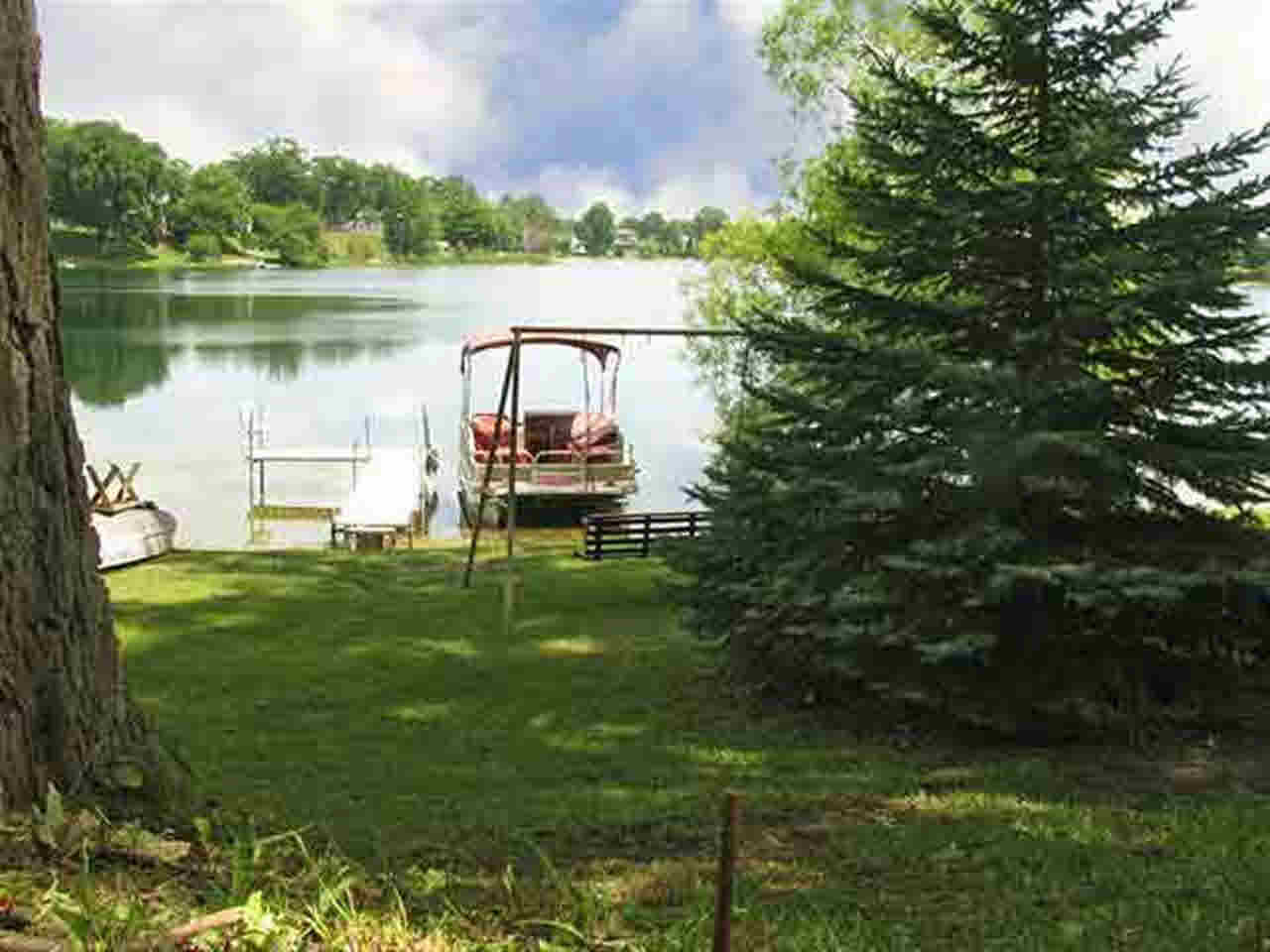 4905 S 150 W, Pleasant Lake, IN 46779 photo 3