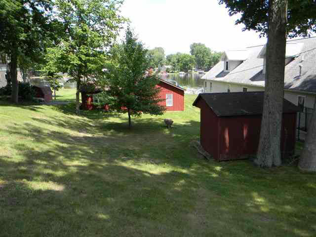 685 E 680 S Westler Lk, Wolcottville, IN 46795 photo 10