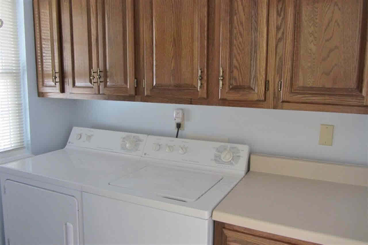 9325 E 490 S, Wolcottville, IN 46795 photo 12
