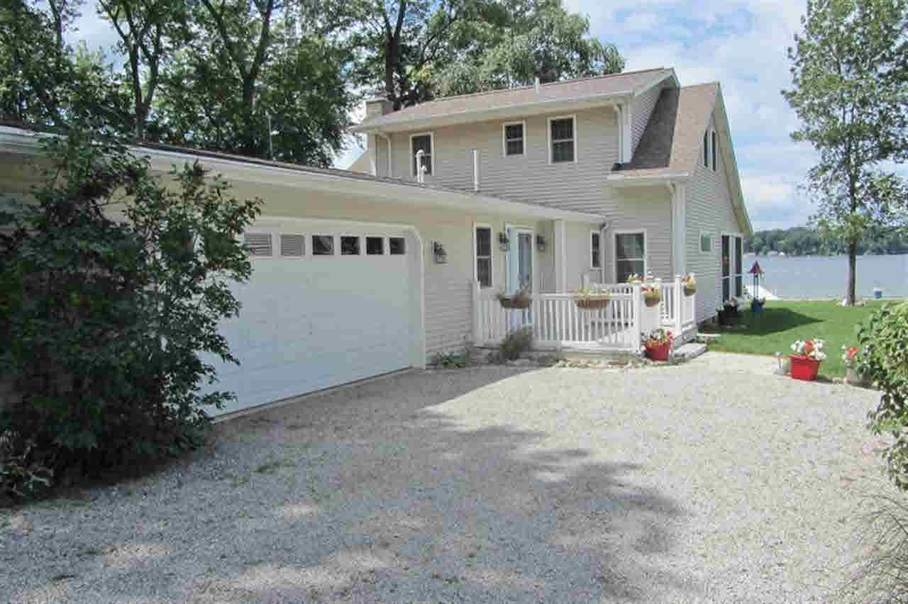 9325 E 490 S, Wolcottville, IN 46795 photo 1