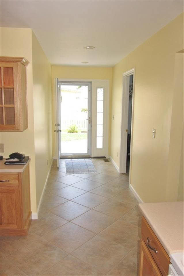 9325 E 490 S, Wolcottville, IN 46795 photo 9