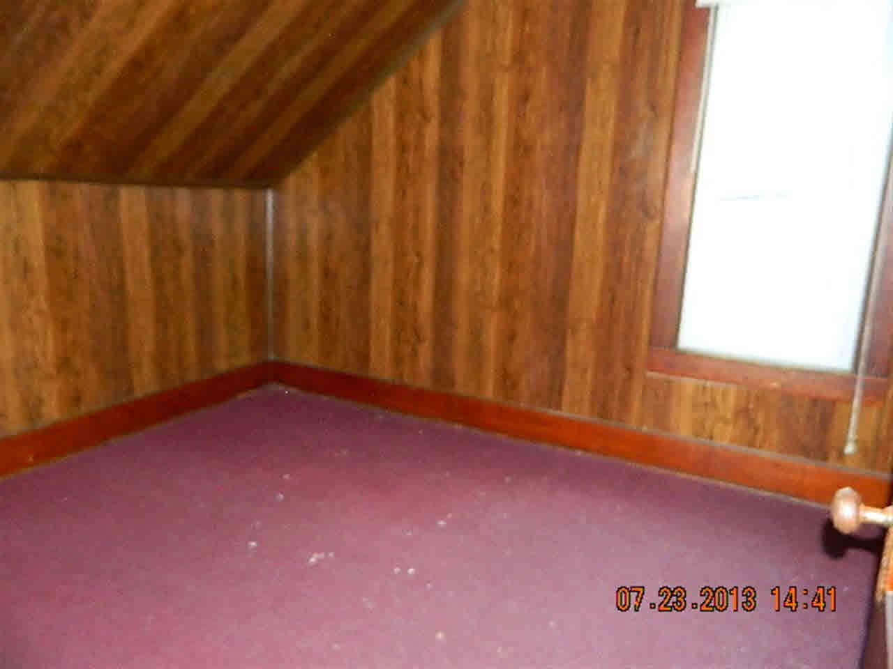 204 W Prairie St, Leesburg, IN 46538 photo 9