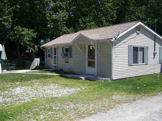 60 Ems B11 Ln, Pierceton, IN 46562 photo 2