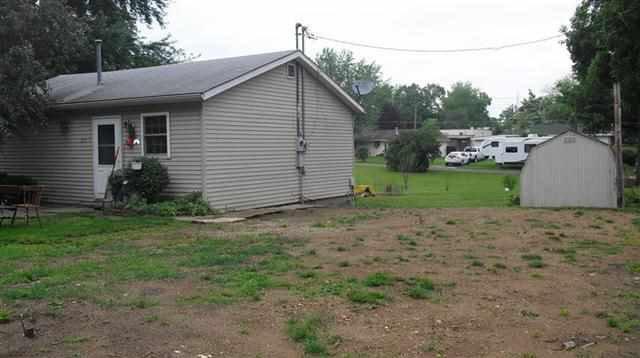 320 E Huntington St, North Webster, IN 46555 photo 5