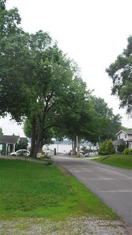 320 E Huntington St, North Webster, IN 46555 photo 2