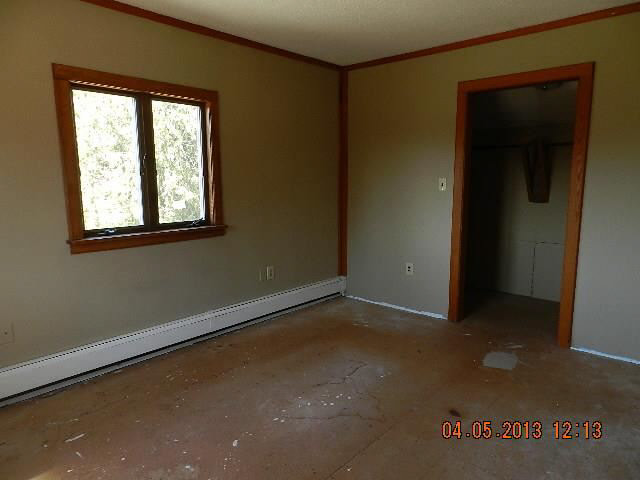 15205 E 200 S, Akron, IN 46910 photo 2