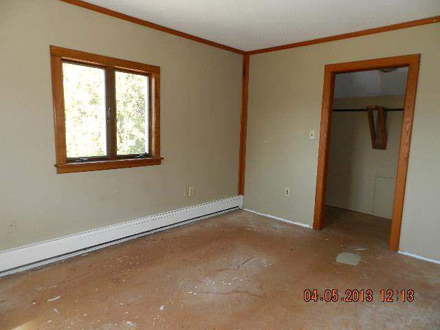 15205 E 200 S, Akron, IN 46910 photo 4