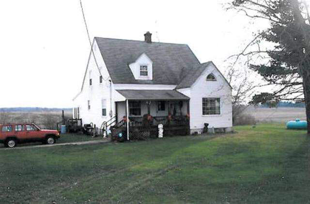 59976 Strawberry Rd, North Liberty, IN 46554 photo 2