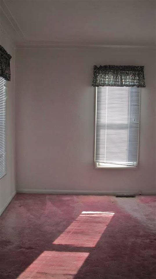 301 W High St, Syracuse, IN 46567 photo 5