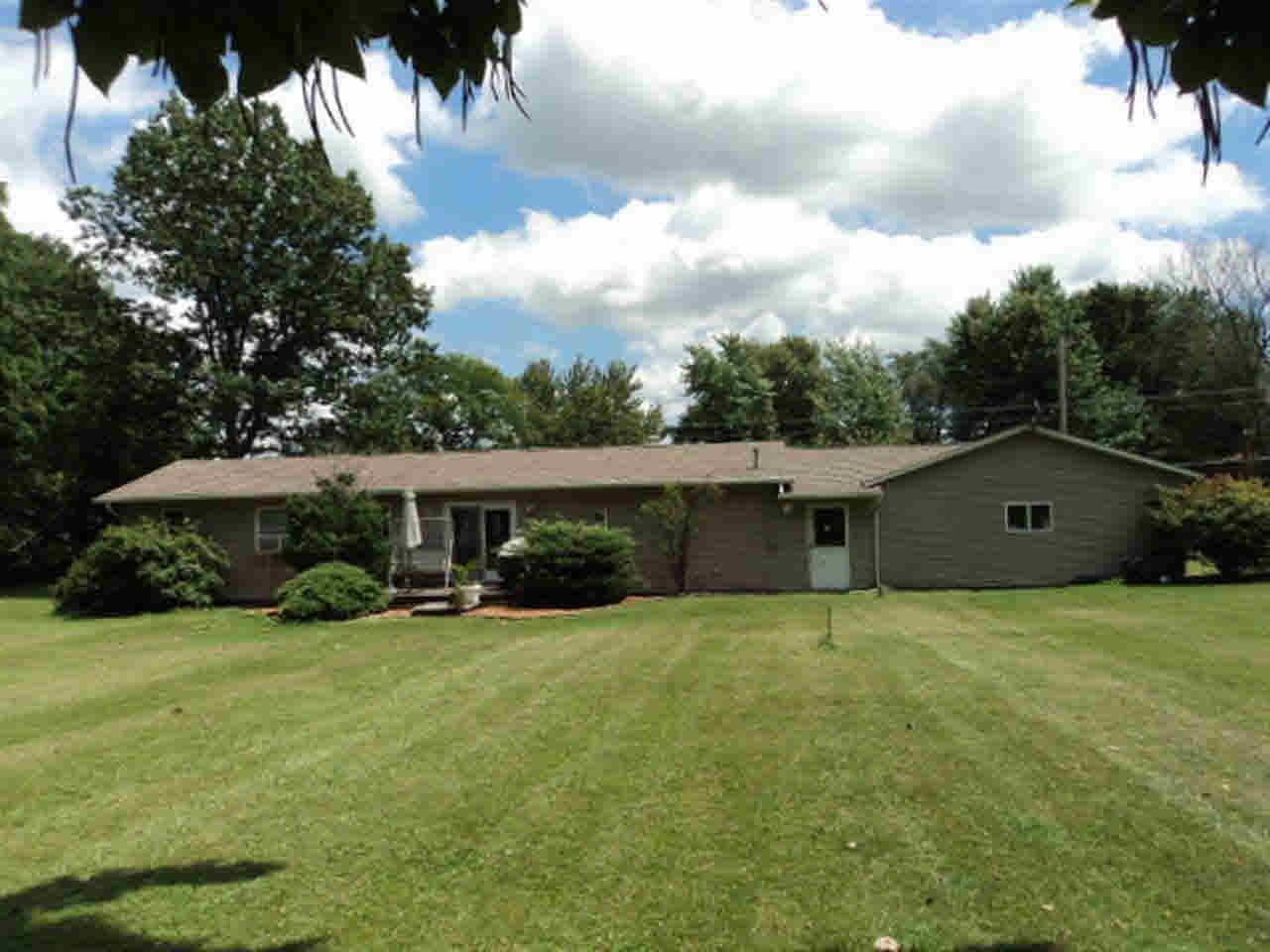 6327 N 300 E, Leesburg, IN 46538 photo 18