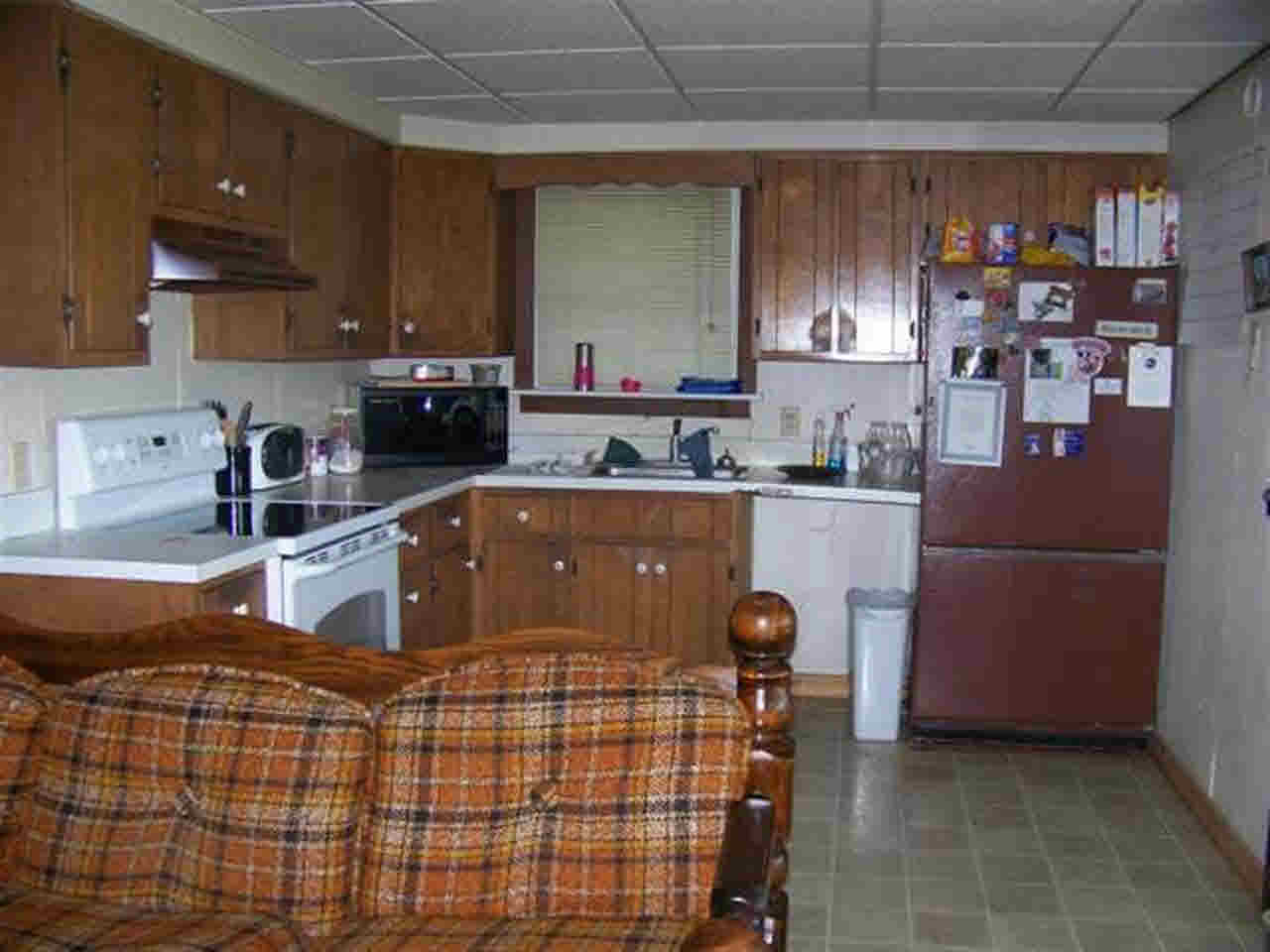 676 S Lakeshore Dr, Kimmell, IN 46760 photo 4