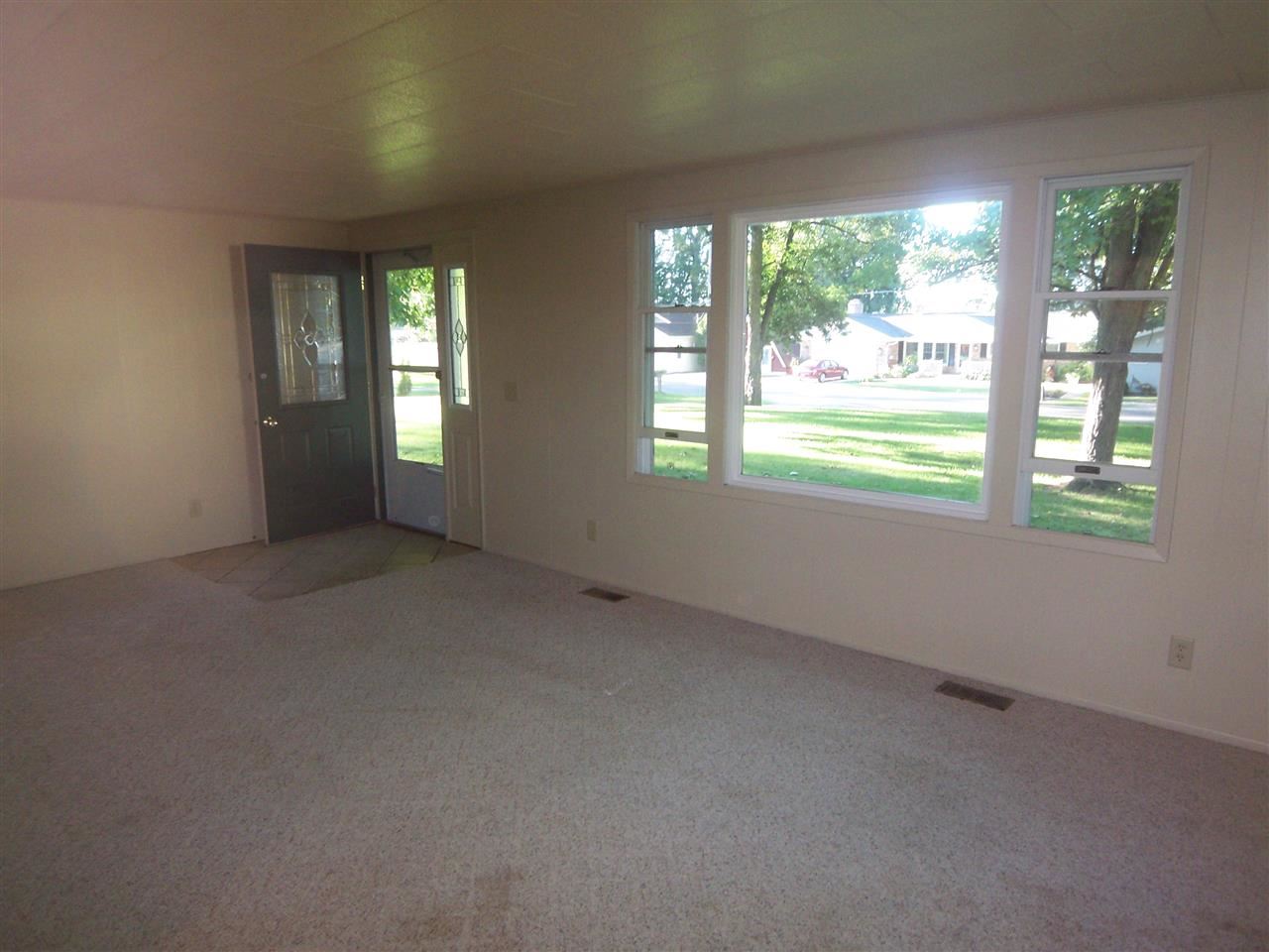 4338 N Sullivan Rd, Leesburg, IN 46538 photo 10