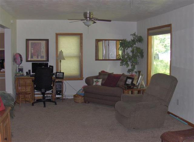 9784 S 750 W, Claypool, IN 46510 photo 2
