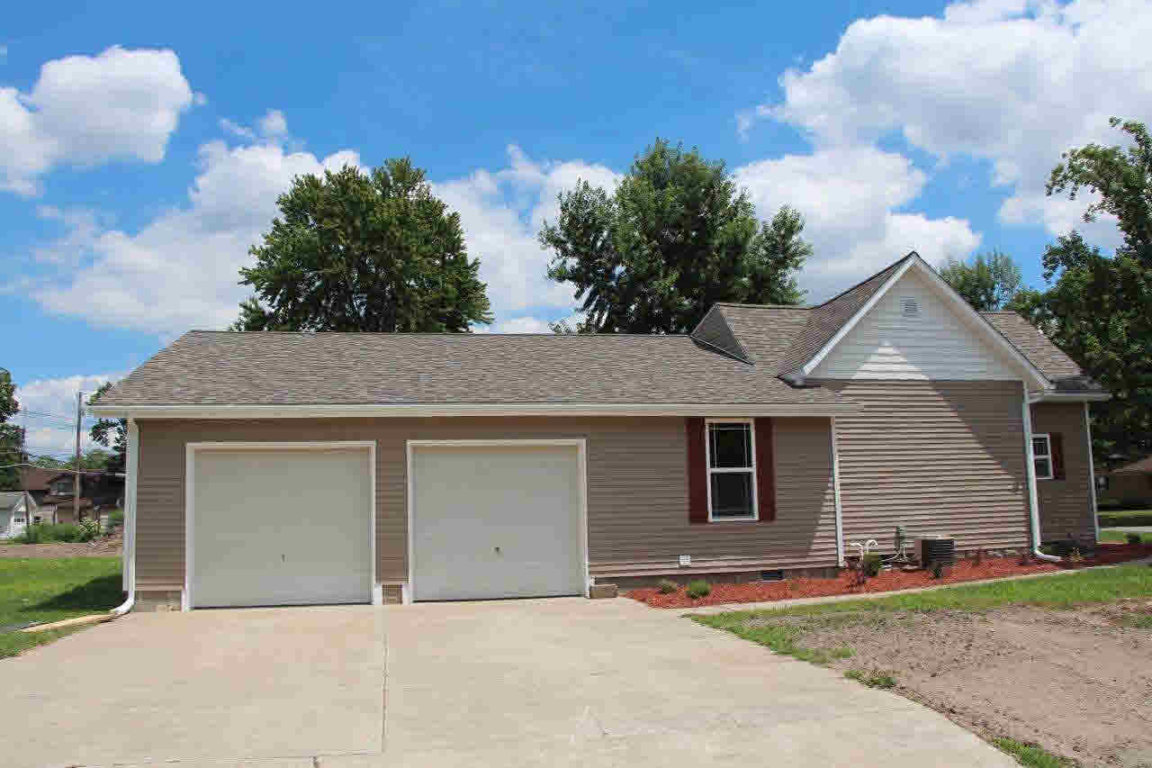 428 W Pike St, Warsaw, IN 46580 photo 24