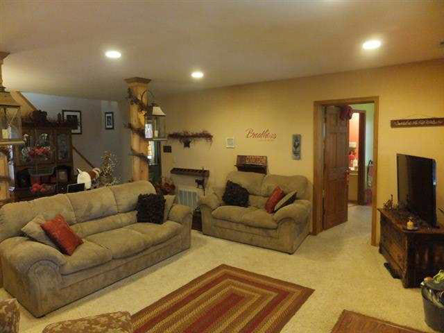 5103 E 725 S, Pierceton, IN 46562 photo 4