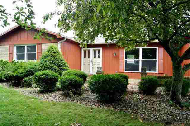 1318 Lincoln Hwy, Bourbon, IN 46504 photo 1