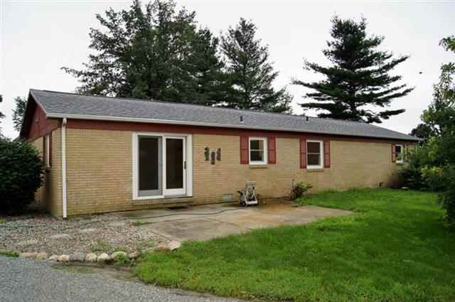 1318 Lincoln Hwy, Bourbon, IN 46504 photo 12