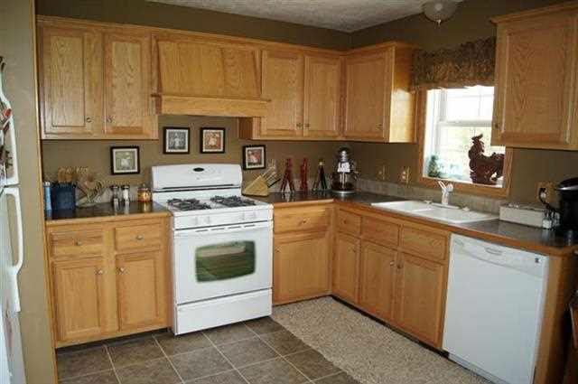 4328 W 200 S, Warsaw, IN 46580 photo 2