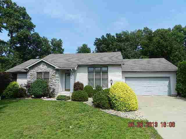 374 N Lincoln Park, Warsaw, IN 46582 photo 1