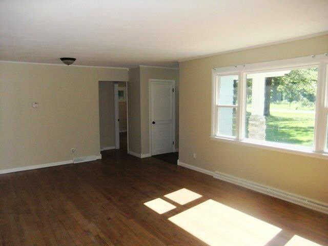 2448 S Packerton Rd, Warsaw, IN 46580 photo 9