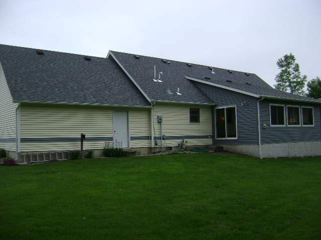 1234 N Arbutus Trl, Warsaw, IN 46580 photo 2